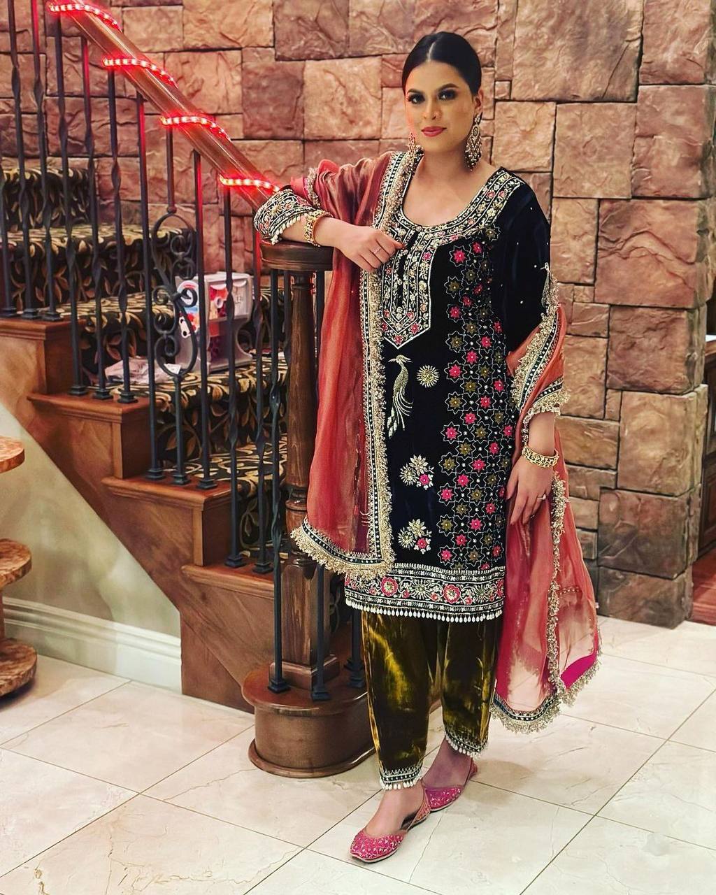 Heavy Velvet Kurti–Plazzo Set